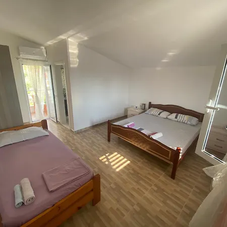 Izvor Panorama 3* Trajas